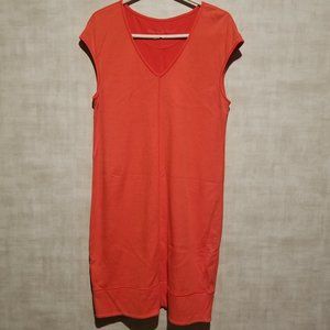 TOMMY BAHAMA SLEEVELESS ATHLETIC DRESS